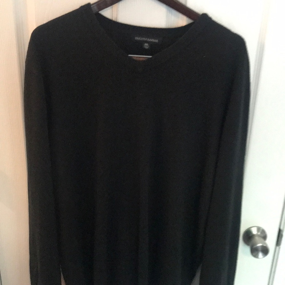 Men’s V-Neck Sweater